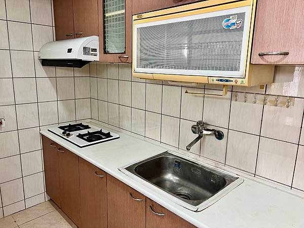永康再見砲校創意園區旁百尺竿頭電梯三房