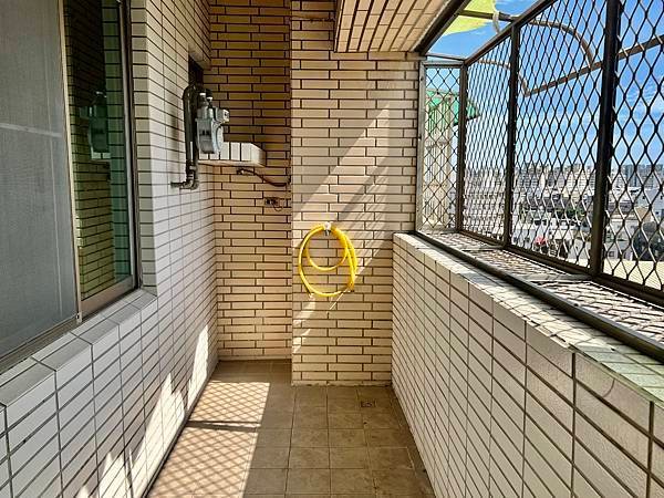 永康再見砲校創意園區旁百尺竿頭電梯三房