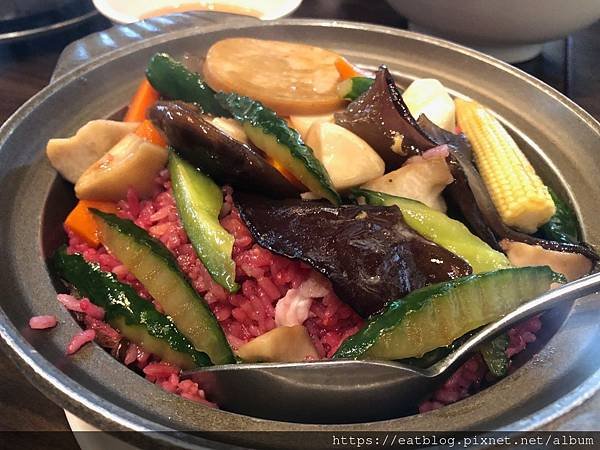 淡水三芝淺水灣美食｜越南小棧｜有素食＠Cecilia 西西莉