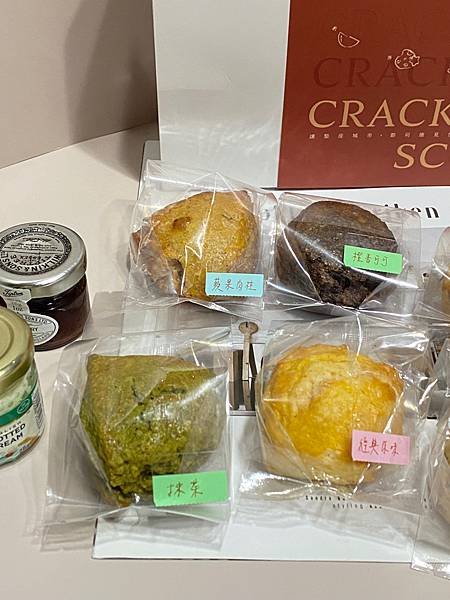 crack台中司康工作室🌟宅配美食🌟近期吃到令人驚豔的司康禮