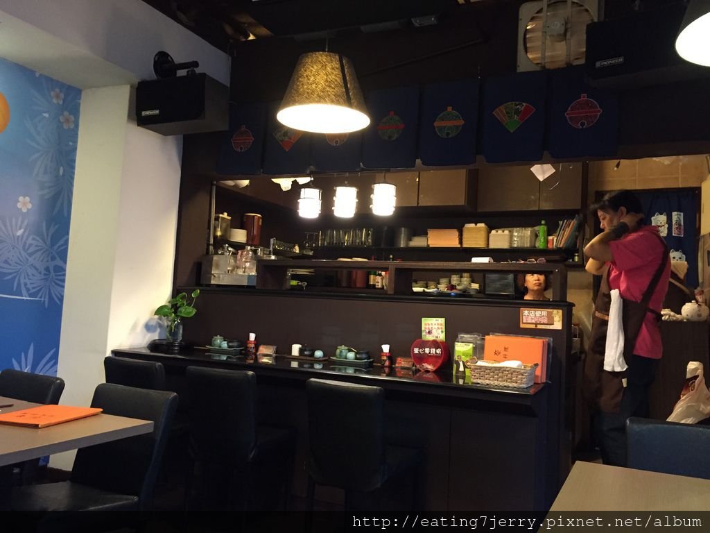 店內 (1).JPG