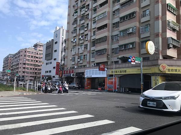 台南兩天一夜速記/奇美博物館、牛肉湯、虱目魚肚、鍋燒意麵