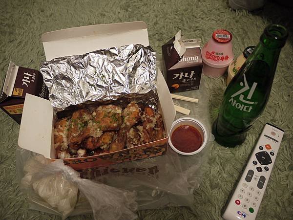 今日爆食最後一餐~外賣炸雞!!!