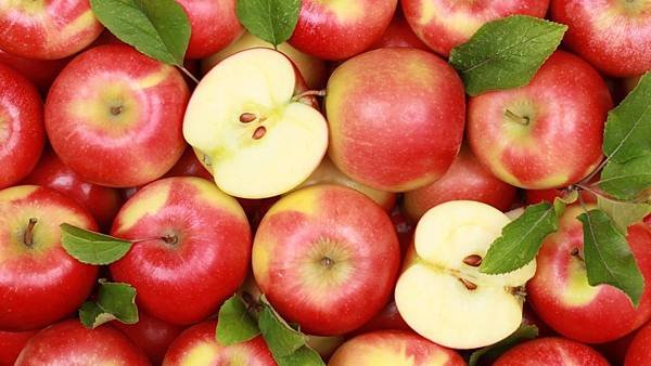 150919153848-01-popular-fruits-apples-super-tease.jpg