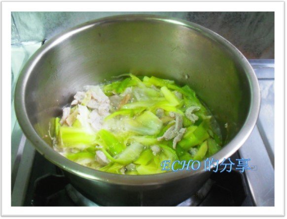 火龍果花炒肉絲-6