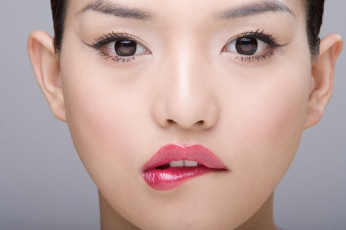 eye makeup.jpg
