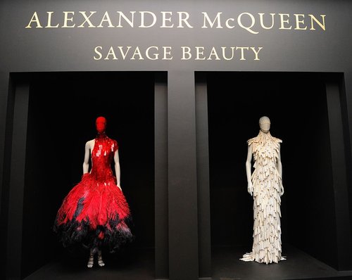 Alexander+McQueen+Savage+Beauty+Costume+Institute+fiTuhkE-BrQl.jpg