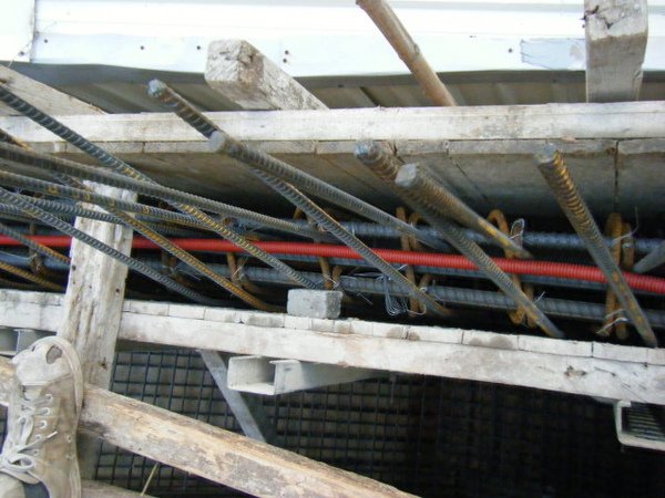 091228-二樓頂板鋼筋及水電作業29