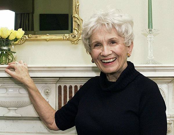 艾莉絲‧孟若 Alice Munro 1931.7.10~2