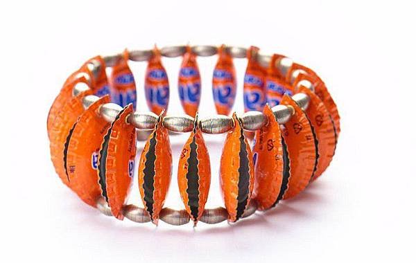 bracelets-Fanta-Orange.jpg