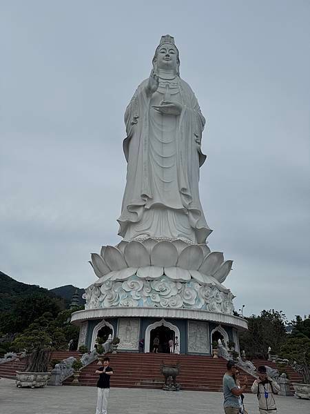 越南硯港山茶半島-靈應寺