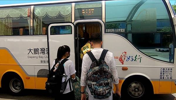 大鵬灣車子.jpg