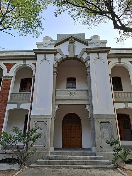 跟著書本去旅行 50. 返校：成大校園