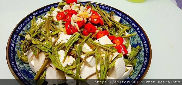 香椿豆腐.jpg