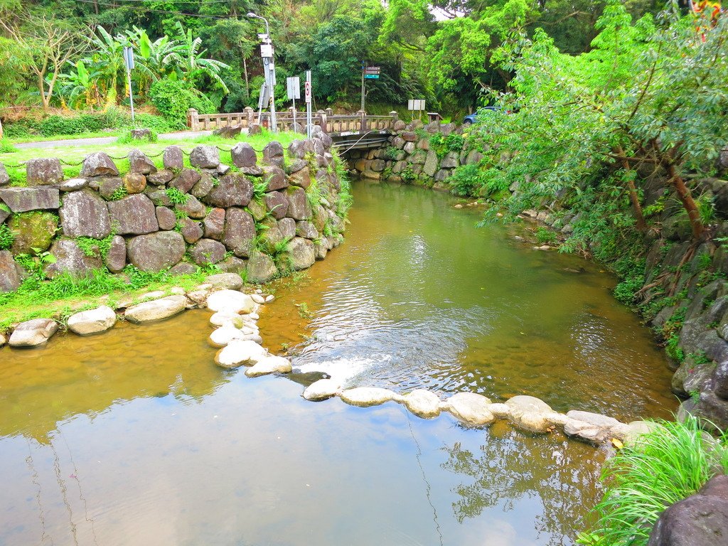 內湖康樂街內溝溪生態解說館上明舉山下安泰街小O型回生態解說館