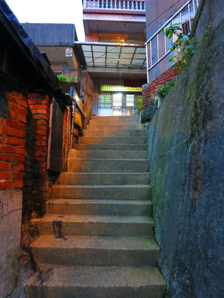 1031125金瓜石黃金博物館上黃金神社、半平山、茶壺山下勸