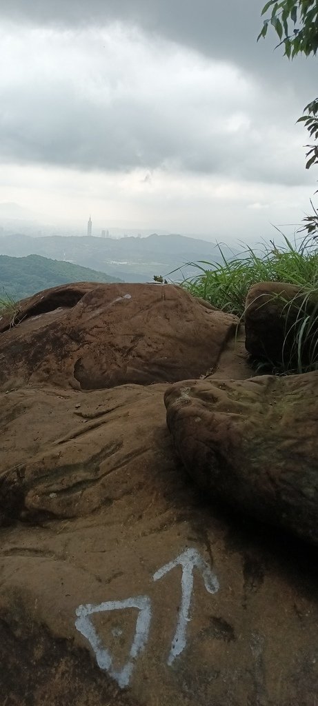 1120526貓空草湳大榕樹~貓空圓山東北峰~貓空圓山~南邦