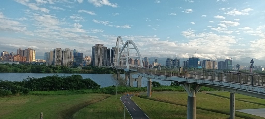 新月橋擱再來!