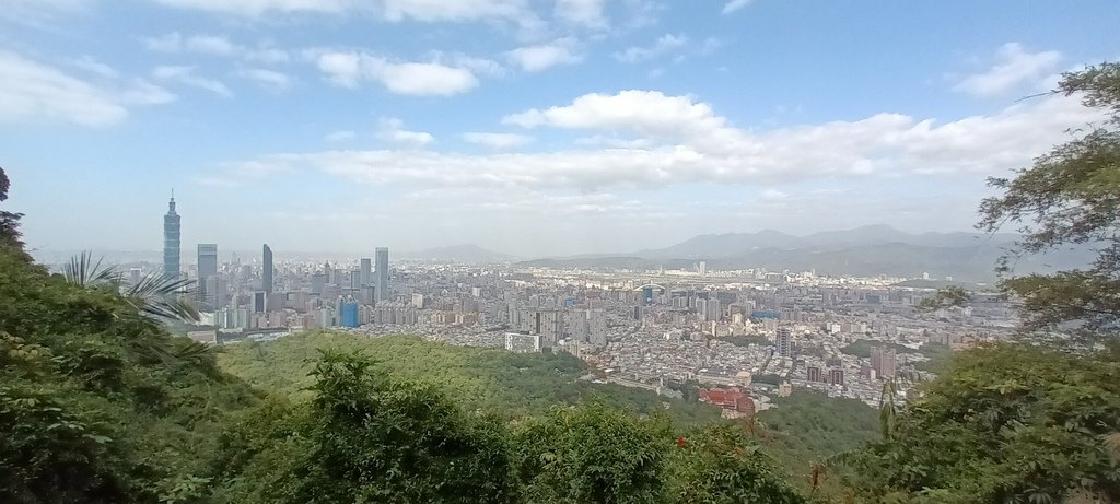 1121118南港山系(四獸山)稜線上的好展望