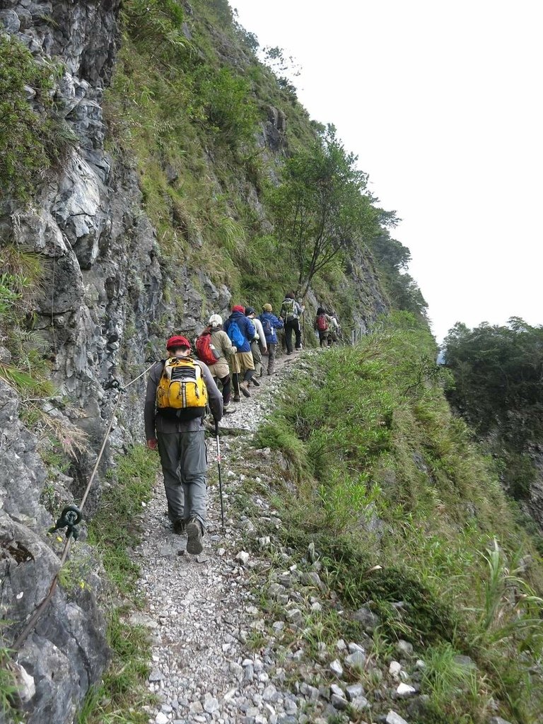 回憶那一年的綠水營地露營、錐麓古道，隔天的白楊瀑布、白楊步道