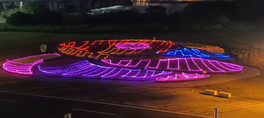 1140106新北市花繪三重奏地景藝術展中興橋下河濱公園～鴨