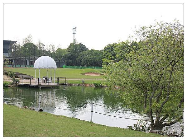 綠風草原餐廳03.jpg