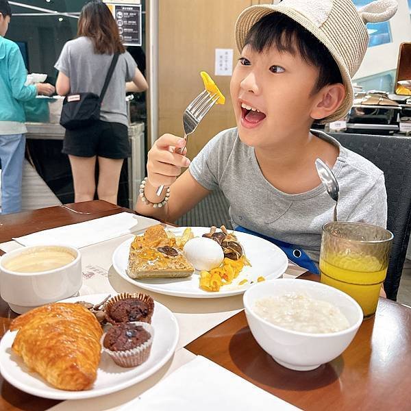 嘉義住宿12分鐘就遠離市區～入住雲登景觀飯店，享受山林美景可