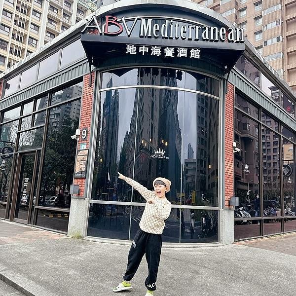 【2025異國餐廳懶人包】異國料理大集合，在台灣就能享用道地