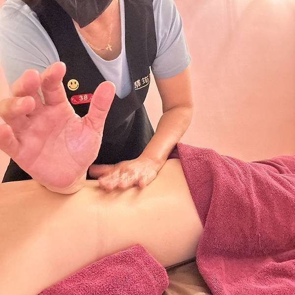 驛筠珍健康spa會館 五甲店結合仕女SPA和健康推拿，療癒放