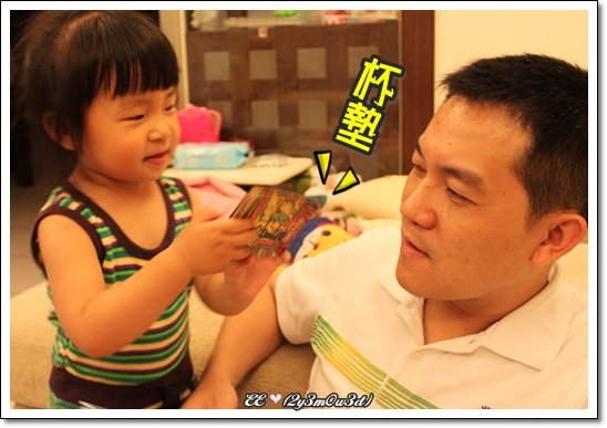 要用杯墊講故事.jpg
