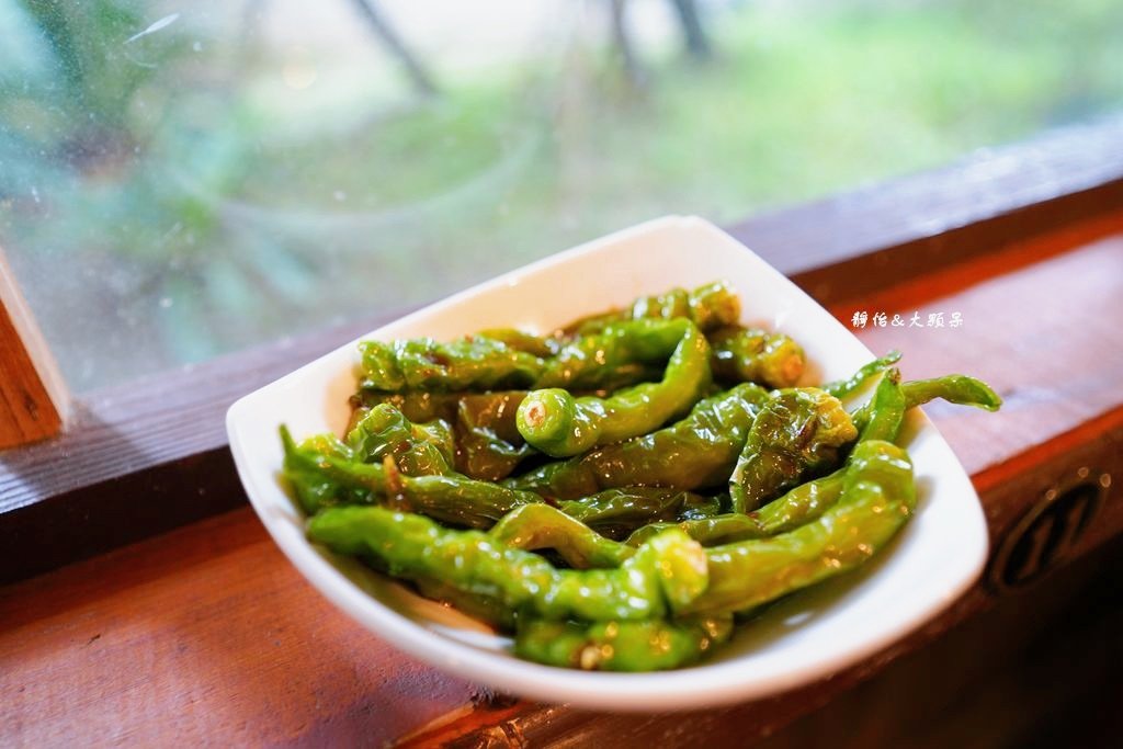 關西中壢老牌牛肉麵 ❙ 有停車場、用餐免費喝茶及咖啡，新竹關