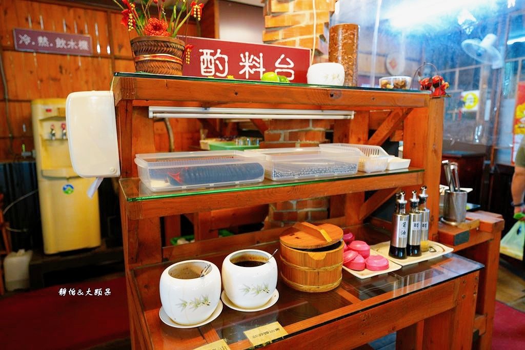 關西中壢老牌牛肉麵 ❙ 有停車場、用餐免費喝茶及咖啡，新竹關