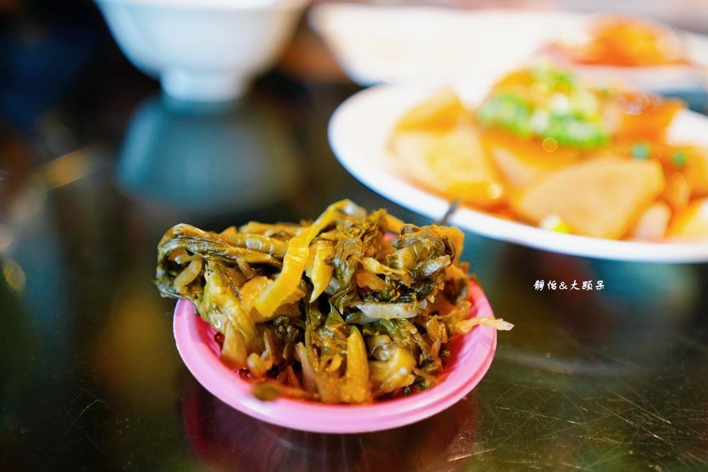 關西中壢老牌牛肉麵 ❙ 有停車場、用餐免費喝茶及咖啡，新竹關