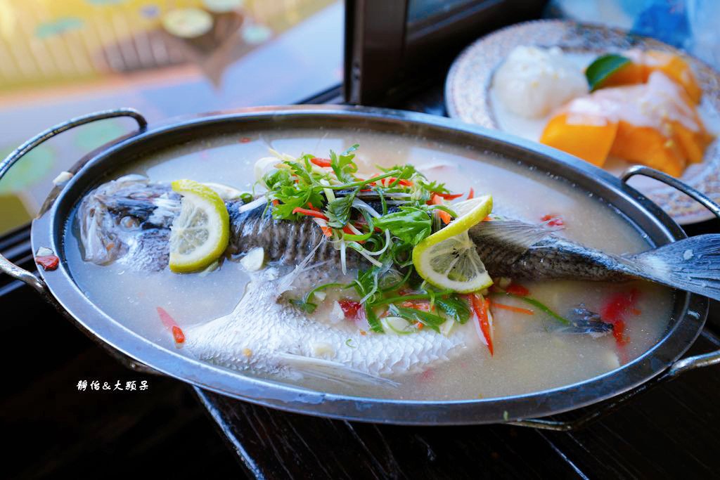 Pattaya金山泰式料理 ❙ 看海吃泰國菜，超厚月亮蝦餅、