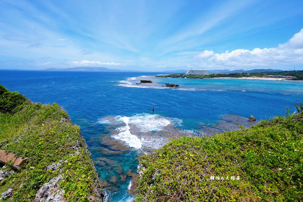 萬座毛 ❙ 超人氣象鼻岩，無敵海景視野，沖繩恩納景點，沖繩自