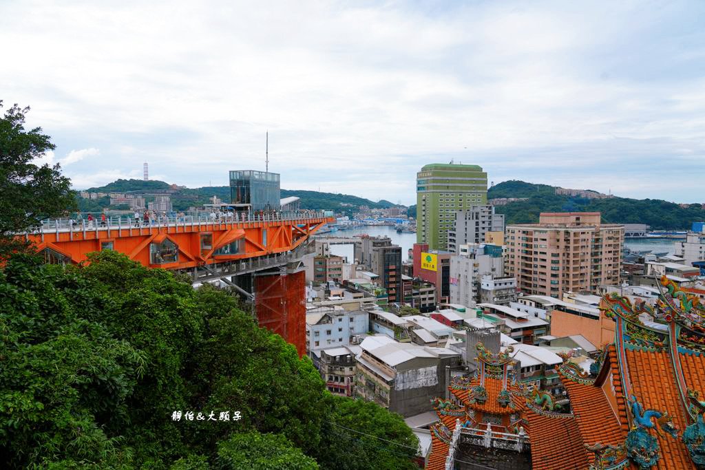 基隆新地標「基隆塔」，俯瞰基隆港美景，觀景塔、天空步道免費開