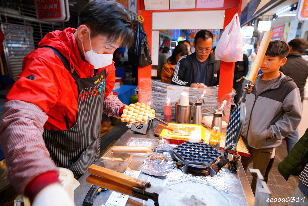 韓國釜山夜市美食「富平罐頭市場」，南浦洞密陽血腸豬肉湯飯，釜