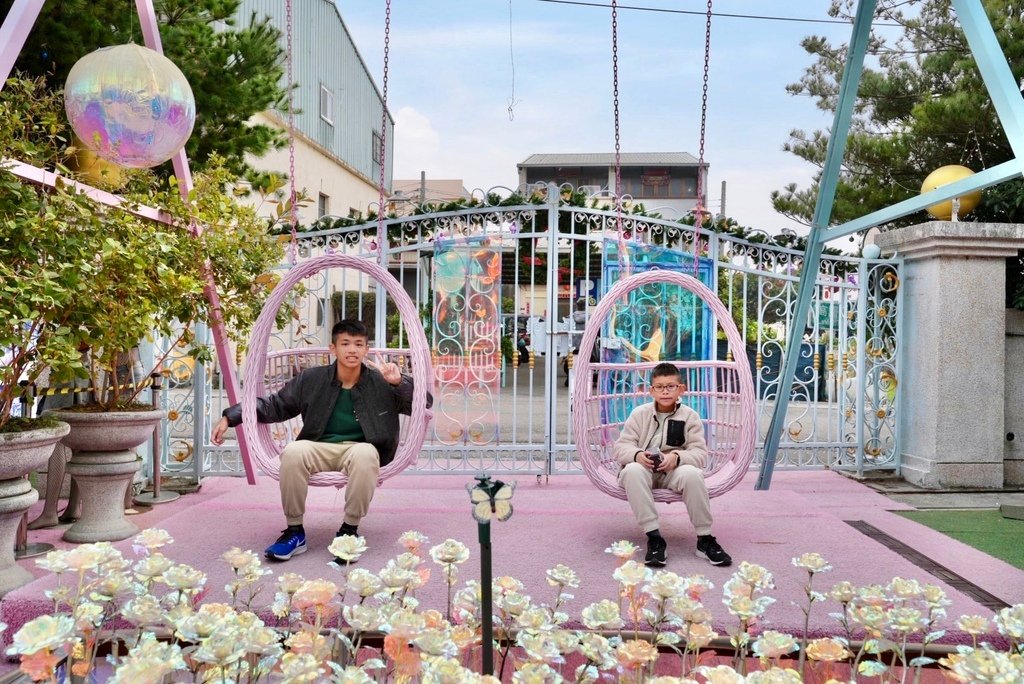 台中親子景點「約客&amp;厚禮 築夢手創館」，粉紅芭比廣場、冰雪奇