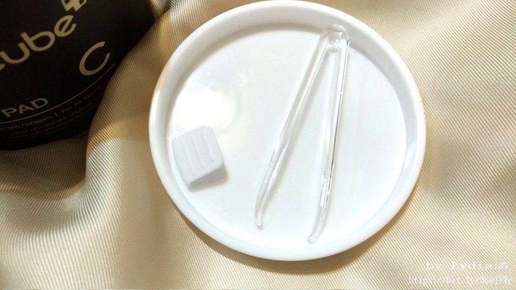 韓國MEDICUBE｜ 全能維他命C透亮爽膚棉 一罐相當於7