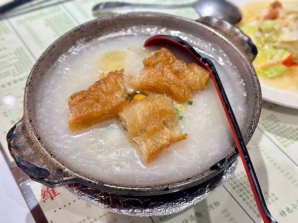 [東區美食] 維記茶餐廳 (維多利亞茶餐廳) 港味十足！#大