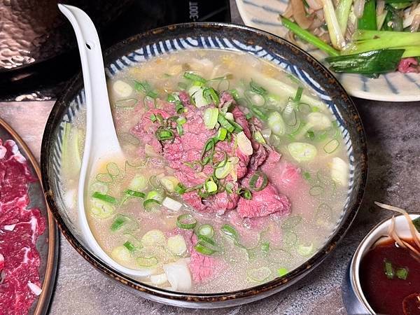 [大直美食] 牛琅溫體牛火鍋 春大直店 @蛋寶趴趴go