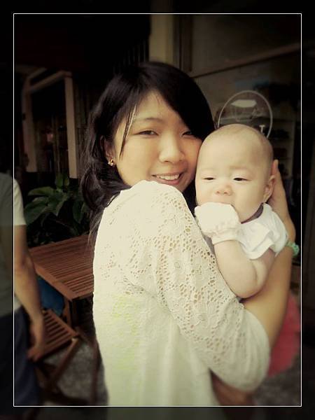 970609_605971786090647_1844035618_n_Fotor