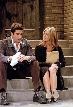 ross_and_rachel_1538379829_725x725.jpg