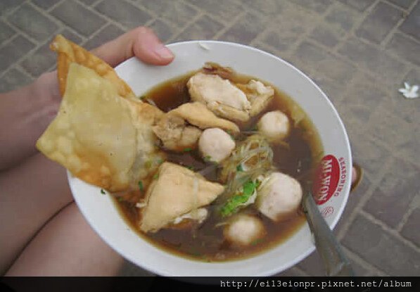 肉丸湯Sop Bakso.jpg