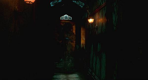 Crimson Peak 2015 (1080p Bluray x265 10bit AAC 7.1 Tigole) [UTR].mkv_20230715_142259.259.jpg
