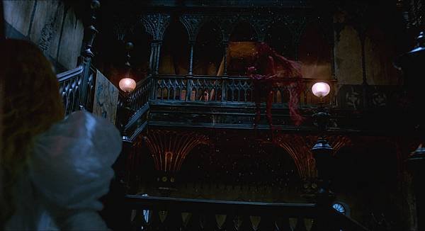Crimson Peak 2015 (1080p Bluray x265 10bit AAC 7.1 Tigole) [UTR].mkv_20230715_162411.884.jpg