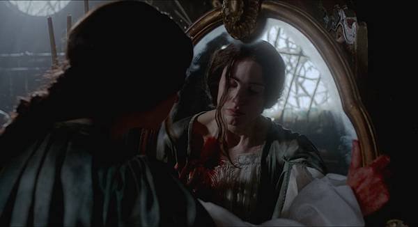 Crimson Peak 2015 (1080p Bluray x265 10bit AAC 7.1 Tigole) [UTR].mkv_20230715_163637.575.jpg