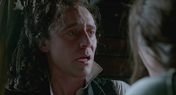 Crimson Peak 2015 (1080p Bluray x265 10bit AAC 7.1 Tigole) [UTR].mkv_20230715_163831.833.jpg