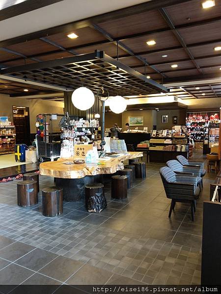 高山｜CP值超高！高山站旁溫泉飯店《高山櫻庵》免費貸切湯屋X