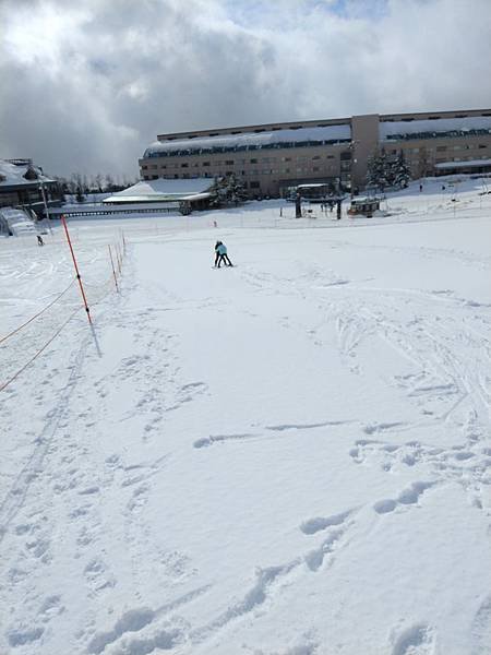 福島｜滑雪初體驗：星野ALTS磐梯的第一堂滑雪課X南東北雪場